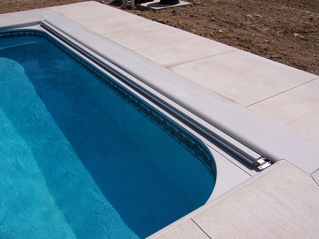 Under-Coping Track Automatic Pool Covers