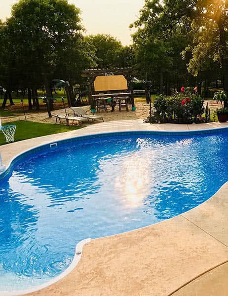 18' x 36' x 28' Lagoon Pool