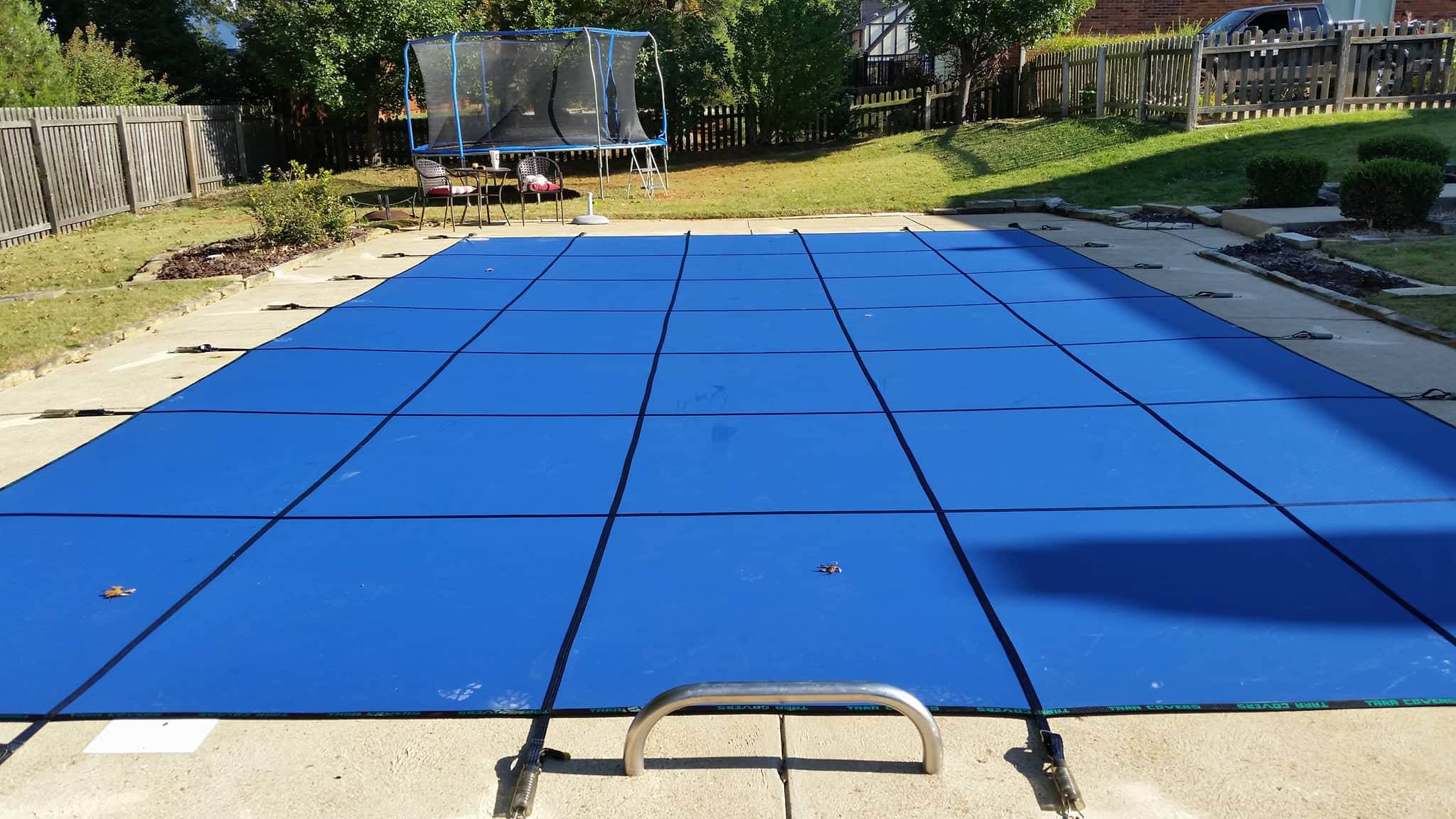 Tara Premium 18' x 36' 6R/2R Rectangle Solid Safety Cover w/4x8 CES & Full Length Drain, Bl
