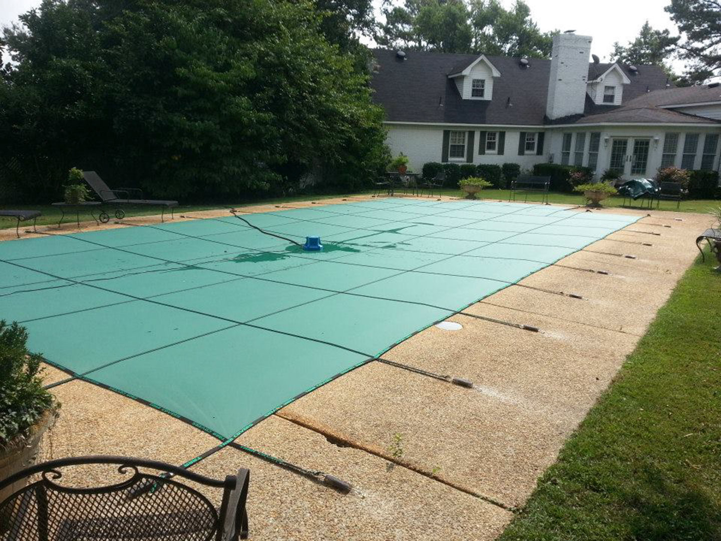 Tara Premium 18' x 36' 6R/2R Rectangle Solid Safety Cover w/4x8 LS 1' OS & Full Length Drain, Gn