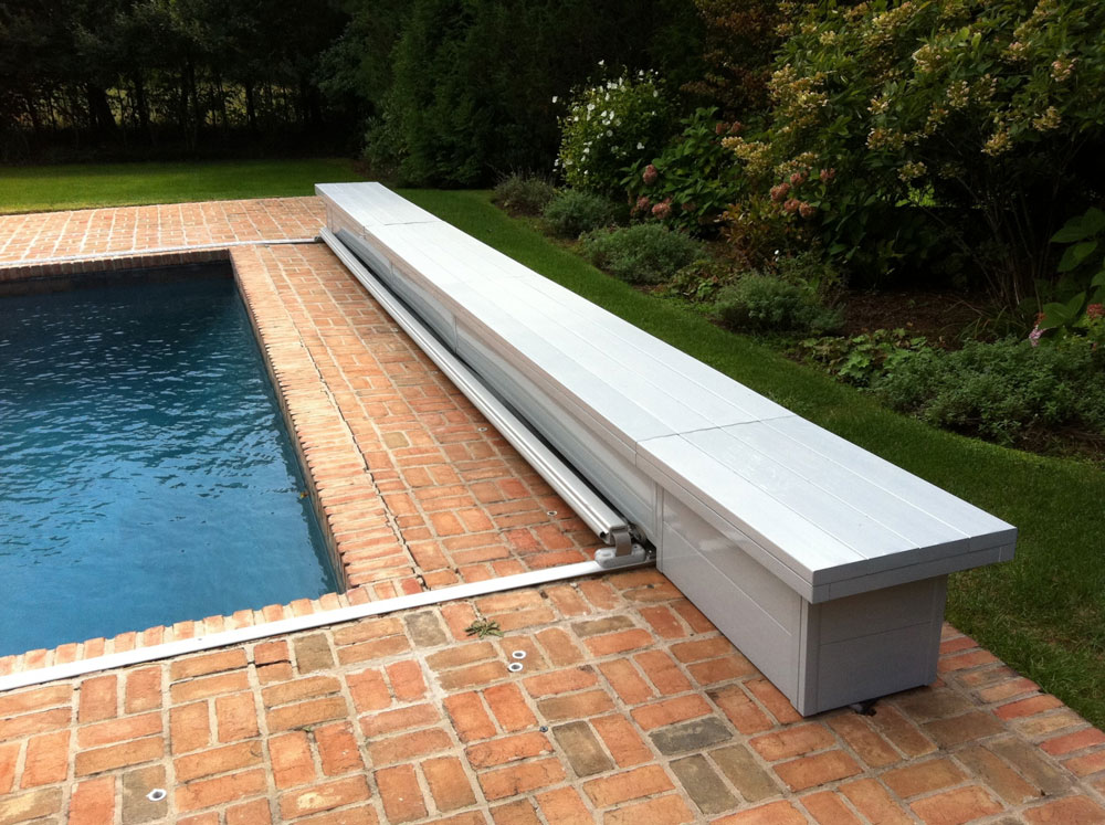 On Deck Track Automatic Swimming Pool Covers